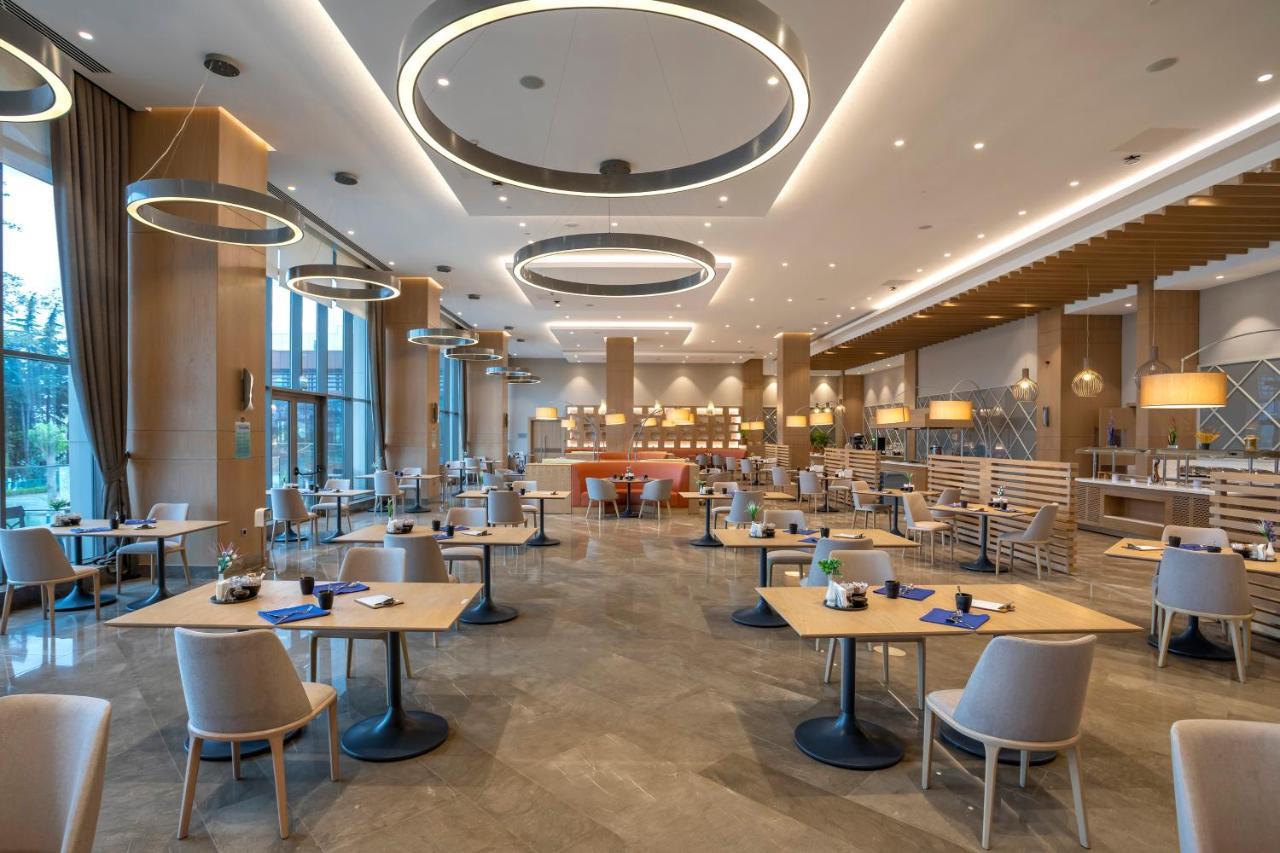 Radisson Blu Hotel Trabzon Exteriér fotografie The restaurant