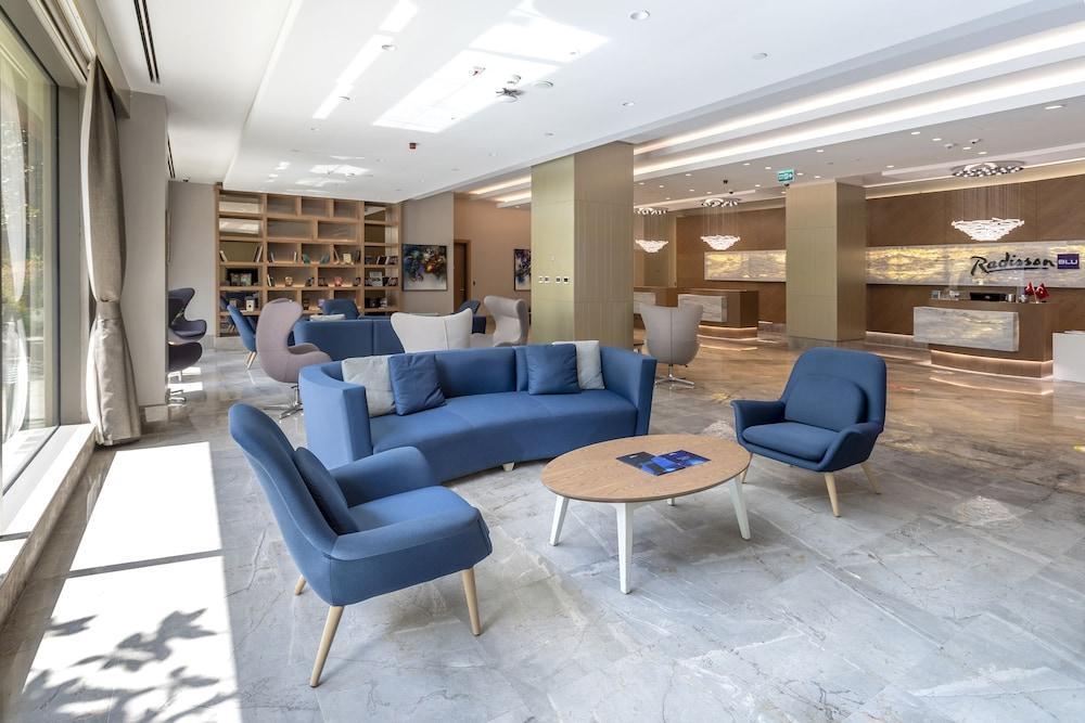 Radisson Blu Hotel Trabzon Exteriér fotografie The lobby of the hotel
