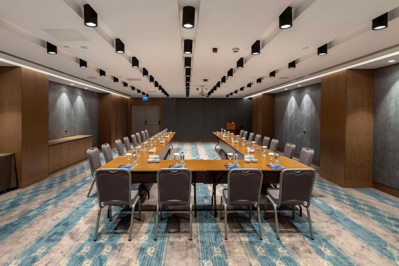 Radisson Blu Hotel Trabzon Exteriér fotografie Meeting room